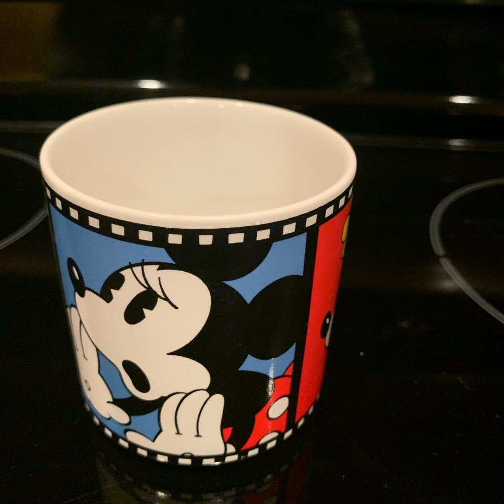 Mickey Mouse Minnie Mouse Coffee Mug. Like New!